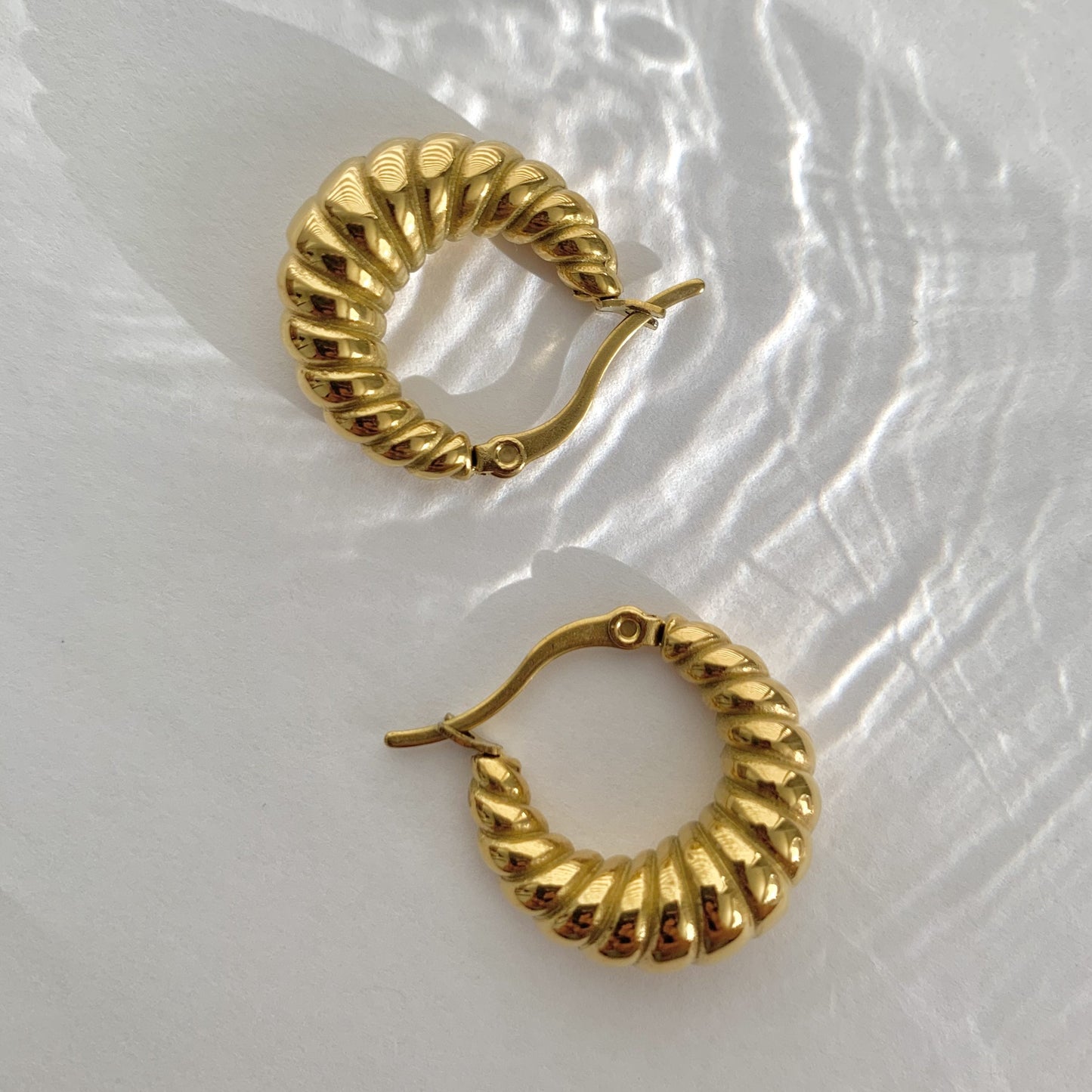 Tori Croissant Hoops